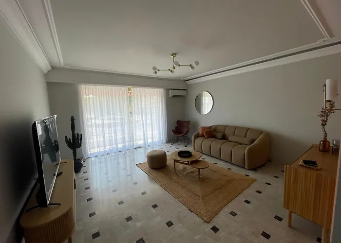 Quartier Hippodrome Apartament